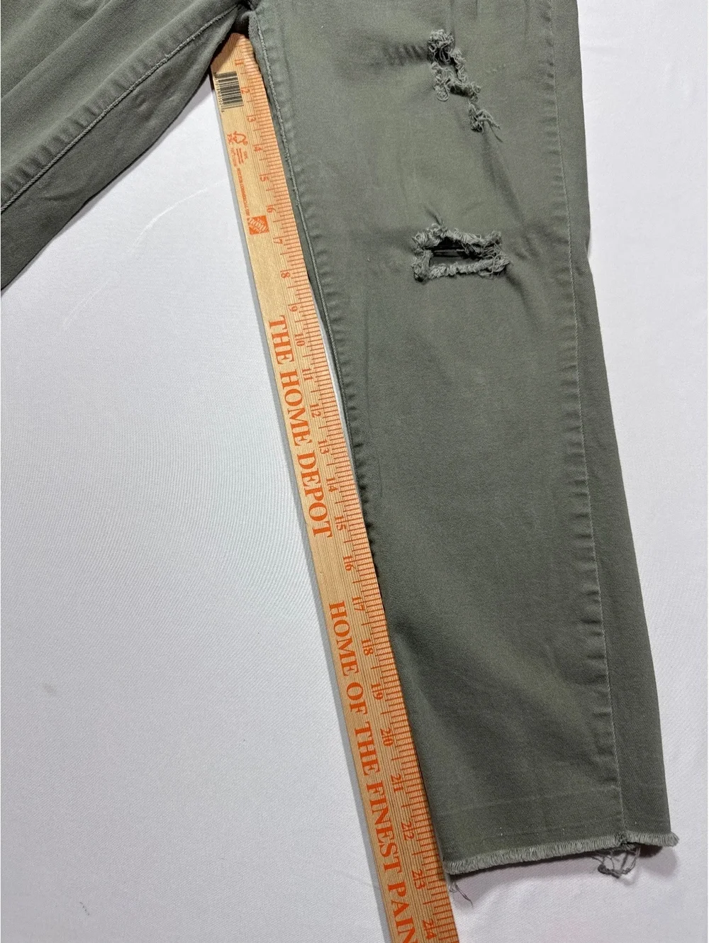 YMI WannaBetaButt? Mid Rise Distressed Green Jeans - Size 13
